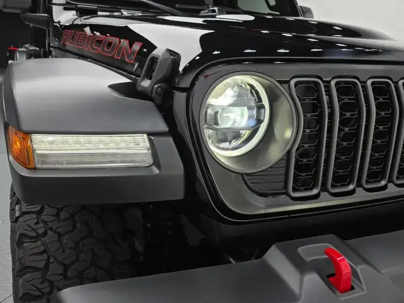 2024 Jeep Wrangler с пробегом 18 587 км