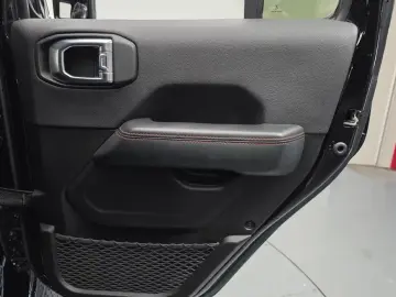 2024 Jeep Wrangler с пробегом 18 587 км