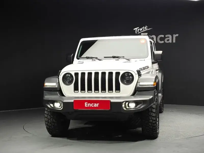 2023 Jeep Wrangler с пробегом 21 684 км