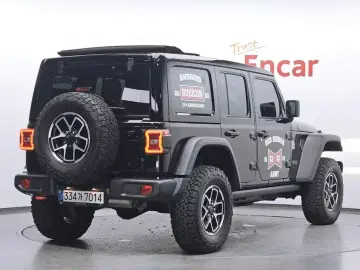 2025 Jeep Wrangler с пробегом 8 357 км