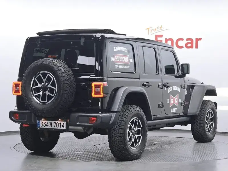 2025 Jeep Wrangler с пробегом 8 357 км