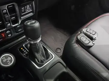 2025 Jeep Wrangler с пробегом 8 357 км