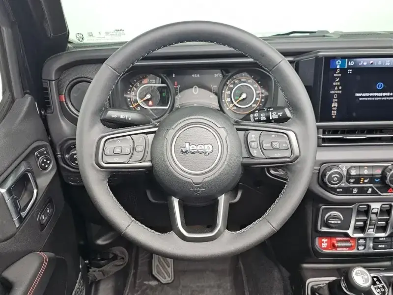 2025 Jeep Wrangler с пробегом 8 357 км