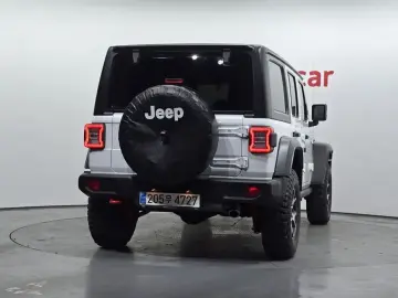 2023 Jeep Wrangler с пробегом 4 339 км