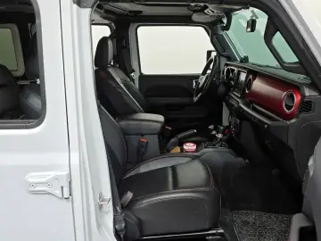 2023 Jeep Wrangler с пробегом 4 339 км