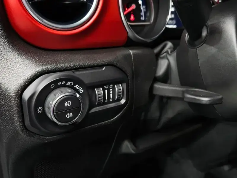 2022 Jeep Wrangler с пробегом 20 303 км