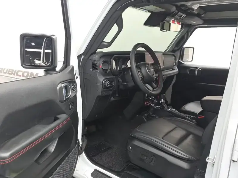 2024 Jeep Wrangler с пробегом 21 299 км