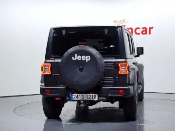 2022 Jeep Wrangler с пробегом 63 696 км