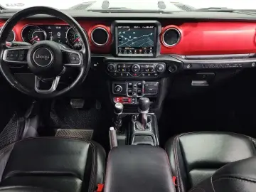 2022 Jeep Wrangler с пробегом 63 696 км