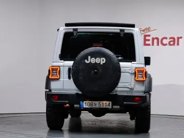 2022 Jeep Wrangler с пробегом 43 645 км
