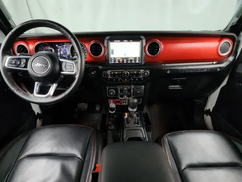 2022 Jeep Wrangler с пробегом 43 645 км