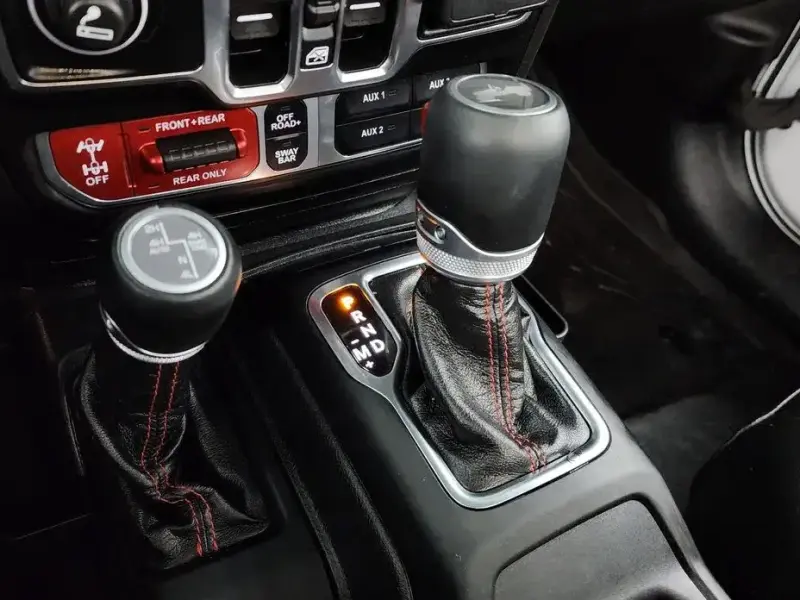2022 Jeep Wrangler с пробегом 43 645 км