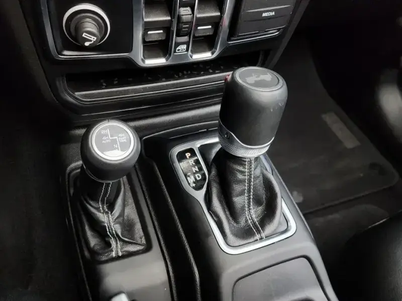 2022 Jeep Wrangler с пробегом 27 369 км