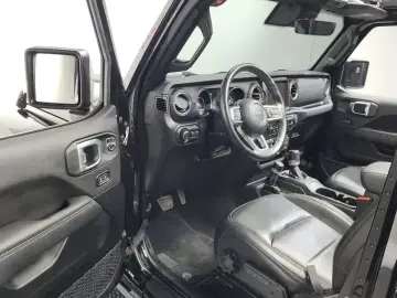 2022 Jeep Wrangler с пробегом 27 369 км