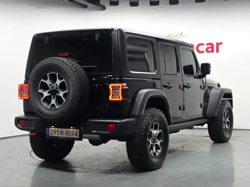 2022 Jeep Wrangler с пробегом 44 886 км