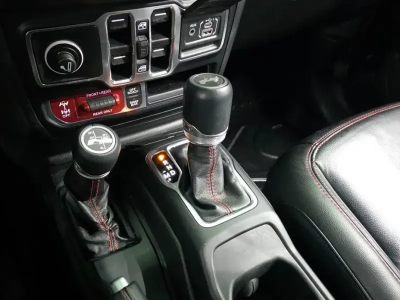 2022 Jeep Wrangler с пробегом 44 886 км