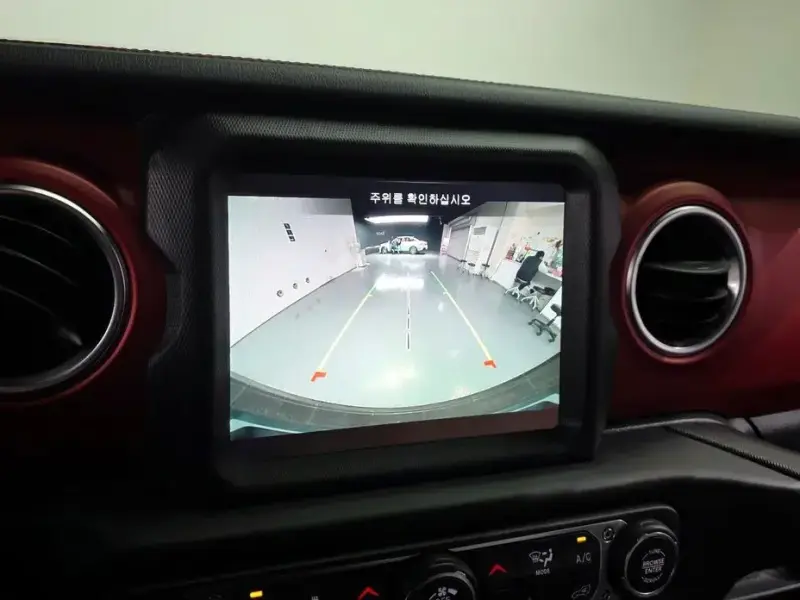 2022 Jeep Wrangler с пробегом 44 886 км