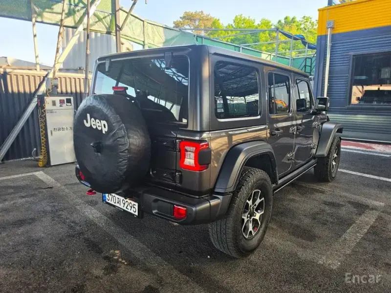 2022 Jeep Wrangler с пробегом 25 064 км
