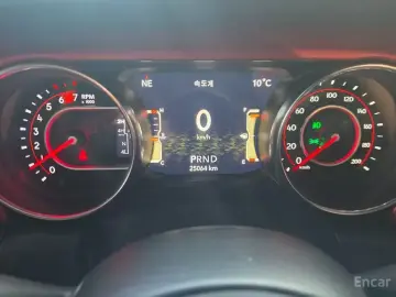 2022 Jeep Wrangler с пробегом 25 064 км