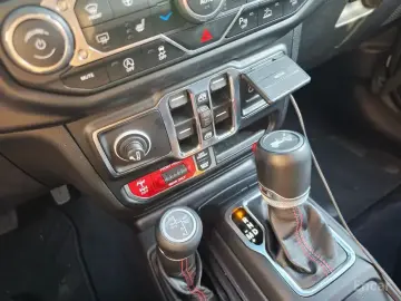 2022 Jeep Wrangler с пробегом 25 064 км