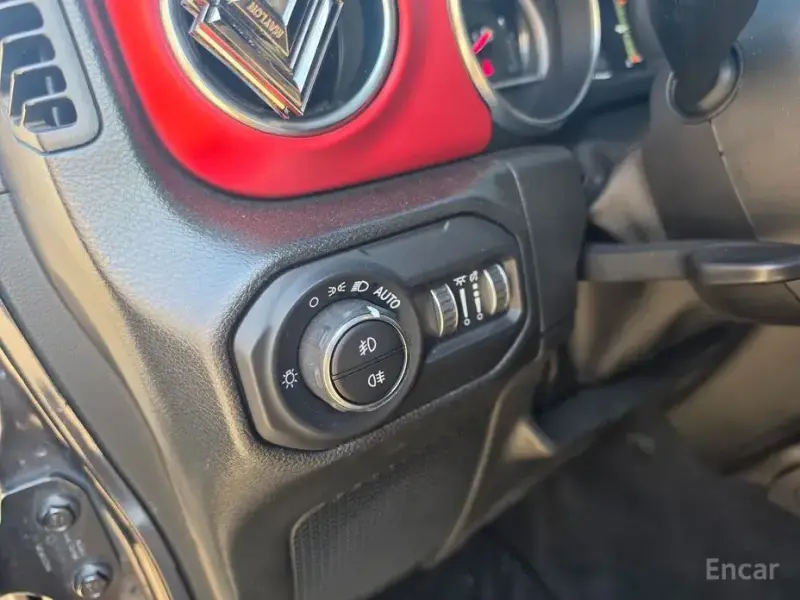 2022 Jeep Wrangler с пробегом 25 064 км
