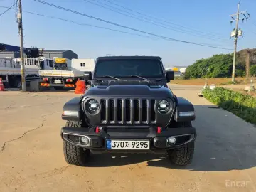 2022 Jeep Wrangler с пробегом 25 064 км