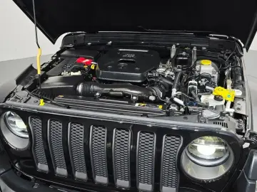 2022 Jeep Wrangler с пробегом 16 511 км