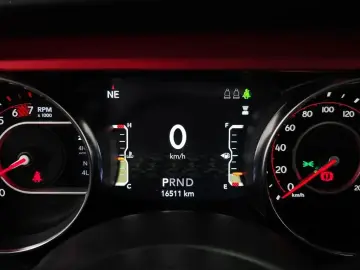 2022 Jeep Wrangler с пробегом 16 511 км