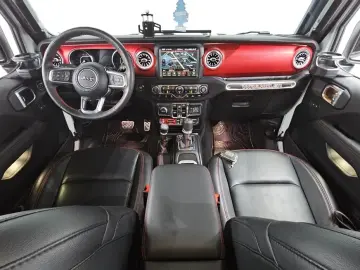 2023 Jeep Wrangler с пробегом 18 330 км