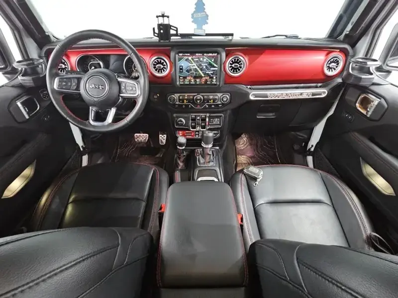 2023 Jeep Wrangler с пробегом 18 330 км
