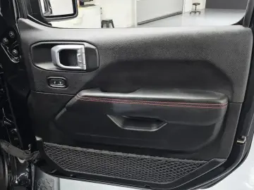 2022 Jeep Wrangler с пробегом 16 511 км