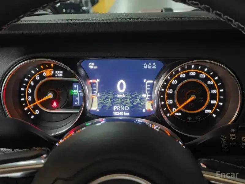 2023 Jeep Wrangler с пробегом 10 340 км