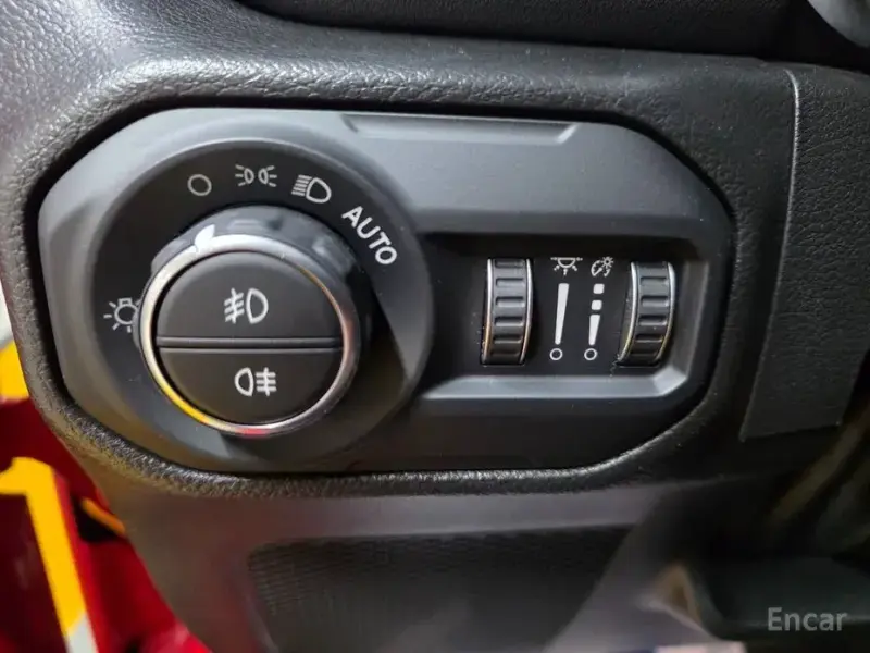 2023 Jeep Wrangler с пробегом 10 340 км