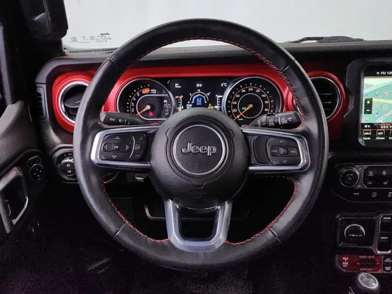 2023 Jeep Wrangler с пробегом 27 983 км