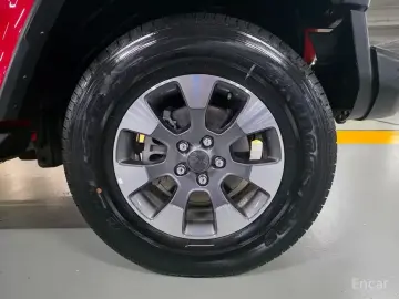 2023 Jeep Wrangler с пробегом 10 340 км