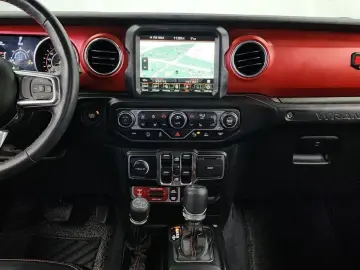 2023 Jeep Wrangler с пробегом 27 983 км