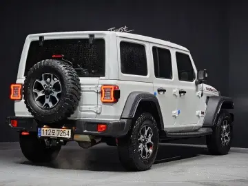 2022 Jeep Wrangler с пробегом 94 596 км