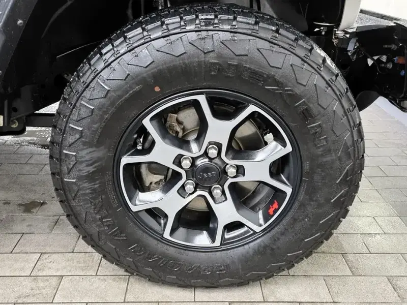 2022 Jeep Wrangler с пробегом 94 596 км