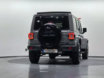 2023 Jeep Wrangler с пробегом 57 882 км