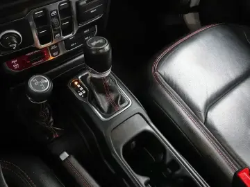 2022 Jeep Wrangler с пробегом 94 596 км
