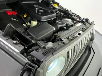 2023 Jeep Wrangler с пробегом 57 882 км