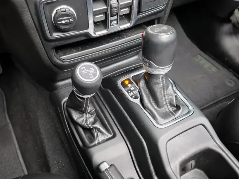 2023 Jeep Wrangler с пробегом 57 882 км