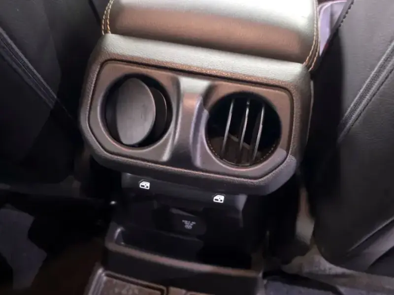 2023 Jeep Wrangler с пробегом 57 882 км