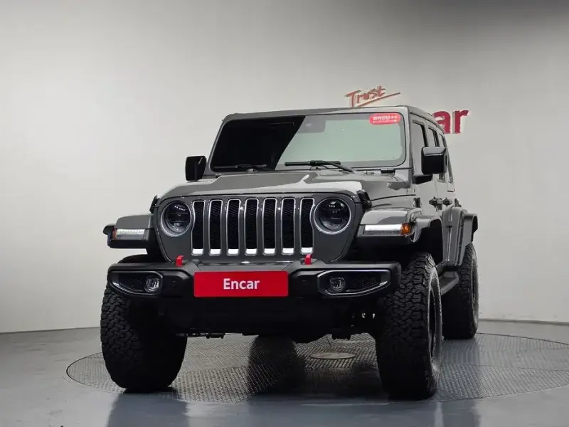 2023 Jeep Wrangler с пробегом 12 086 км