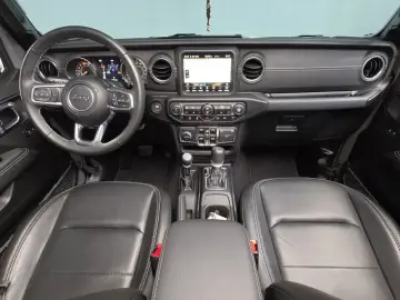 2023 Jeep Wrangler с пробегом 12 086 км