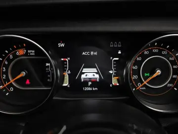 2023 Jeep Wrangler с пробегом 12 086 км