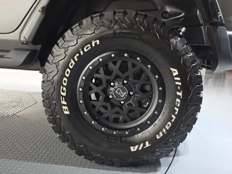 2023 Jeep Wrangler с пробегом 12 086 км