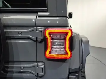 2023 Jeep Wrangler с пробегом 12 086 км