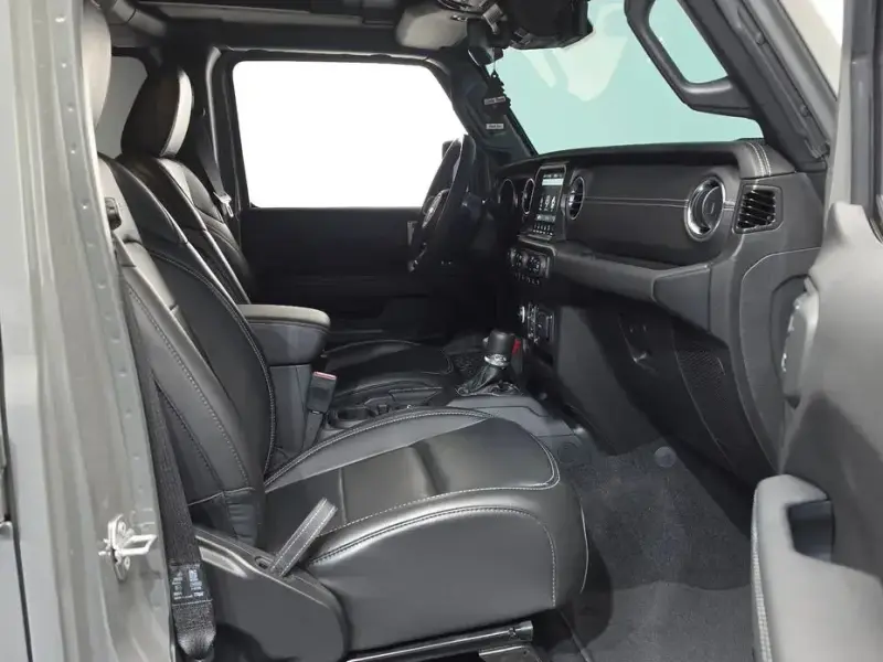2023 Jeep Wrangler с пробегом 12 086 км