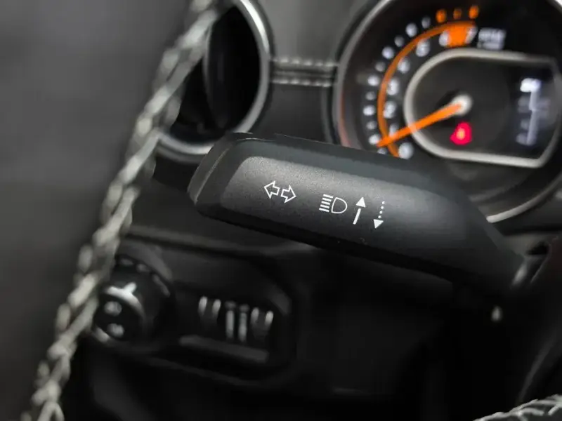 2023 Jeep Wrangler с пробегом 12 086 км